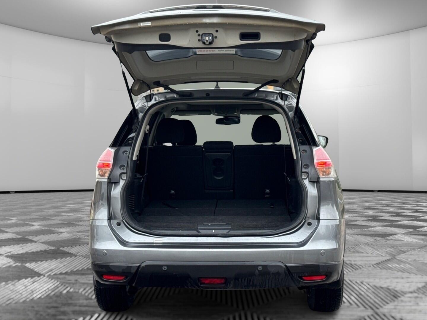 Used Nissan X-Trail 2017 for sale - 76597143: Photo 10