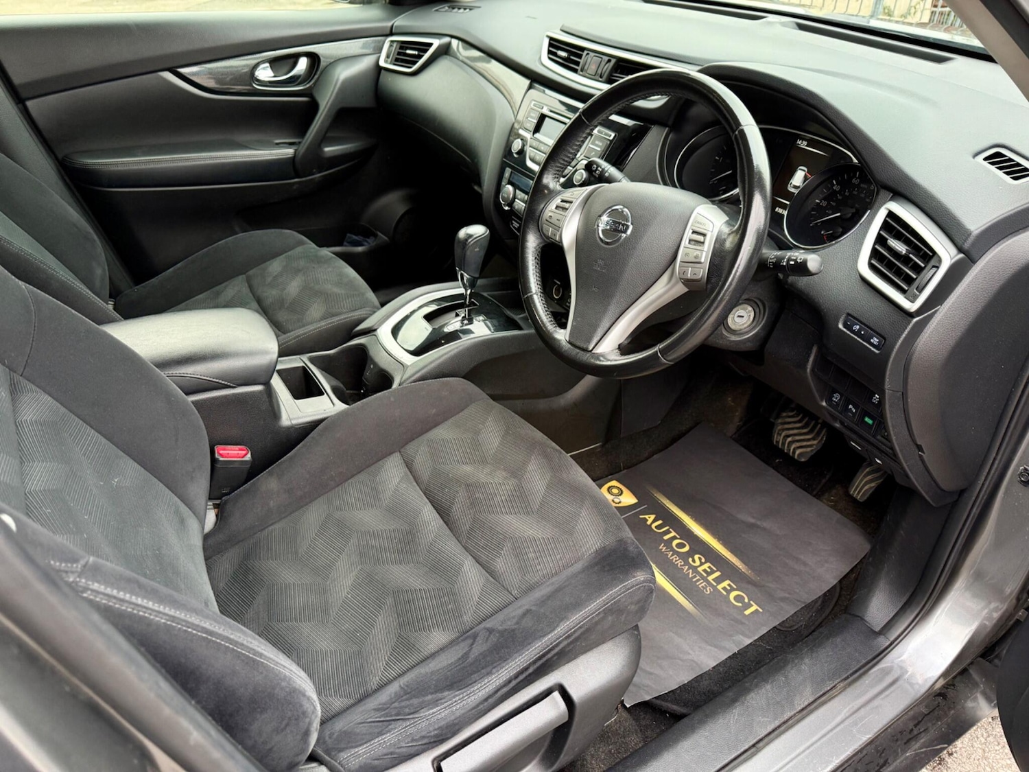 Used Nissan X-Trail 2017 for sale - 76597143: Photo 12