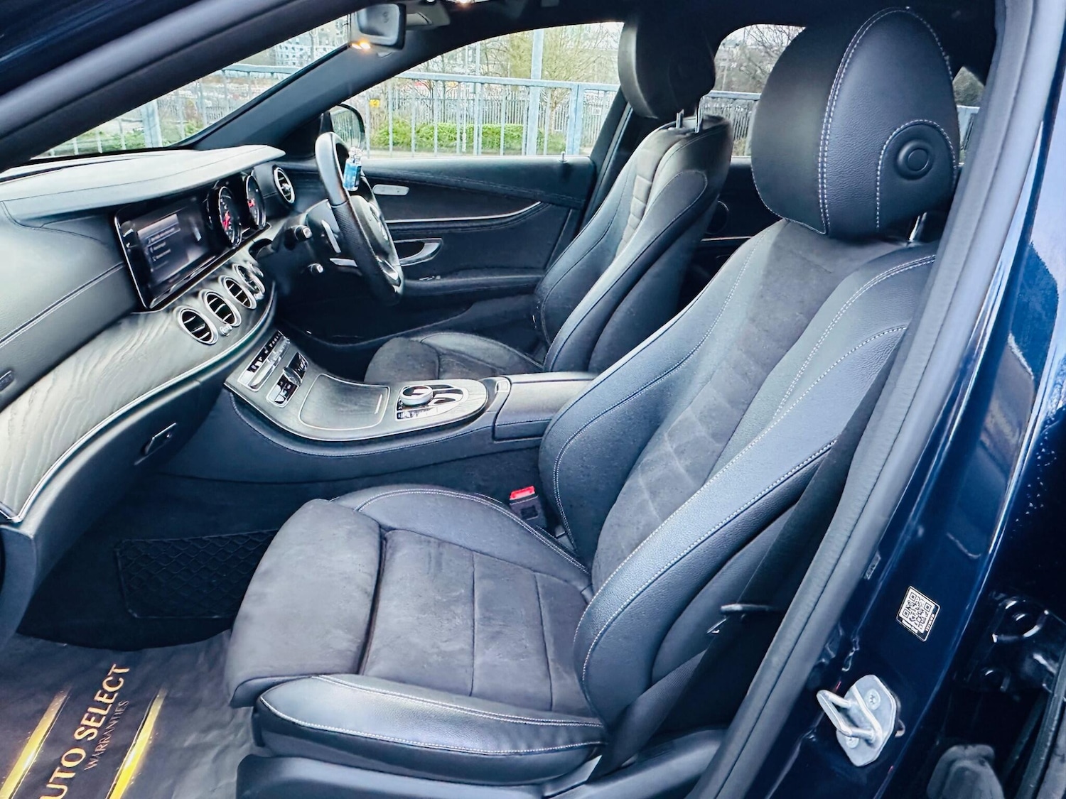 Used Mercedes-Benz E Class 2018 for sale - 77411127: Photo 12