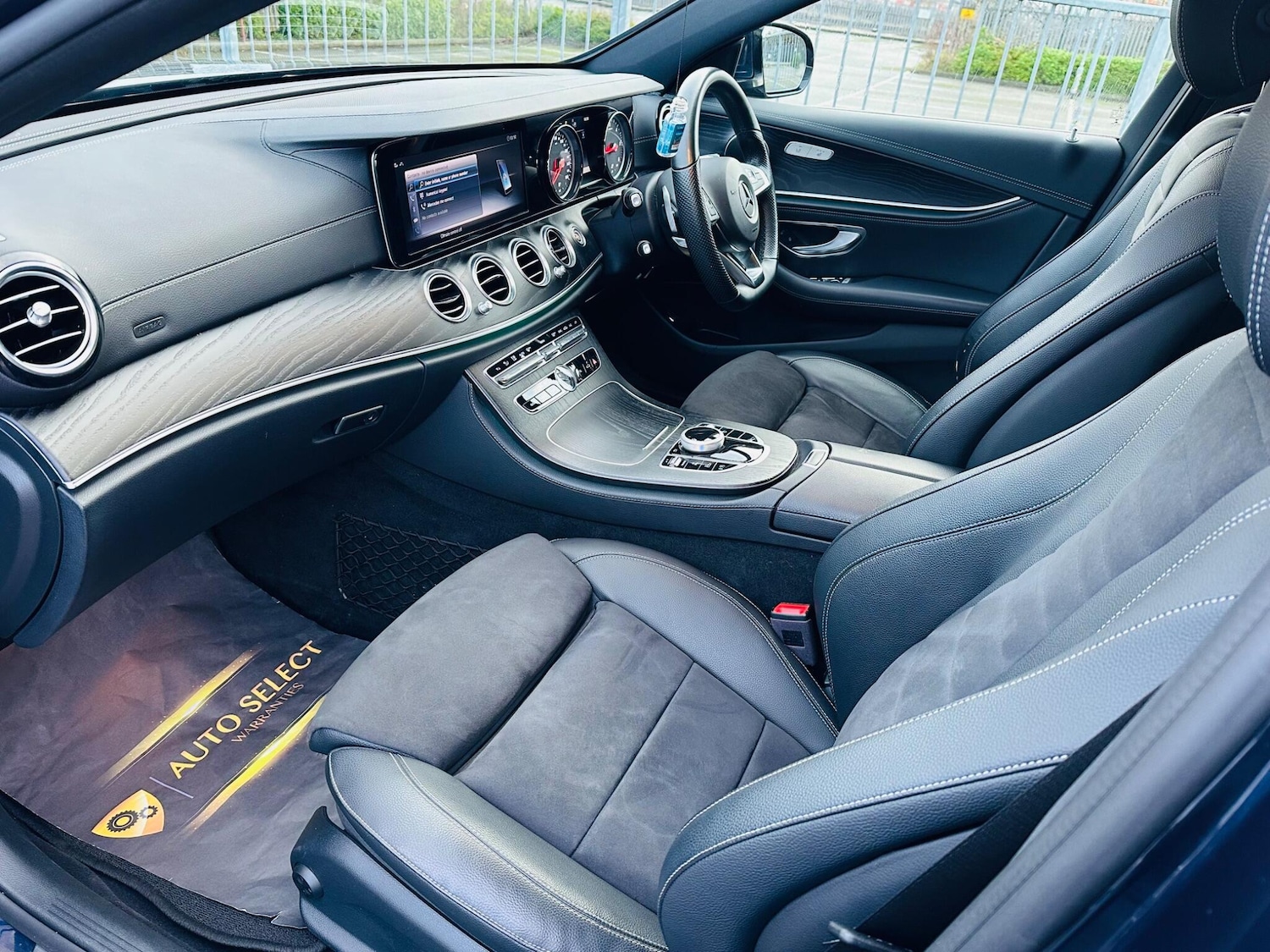 Used Mercedes-Benz E Class 2018 for sale - 77411127: Photo 13