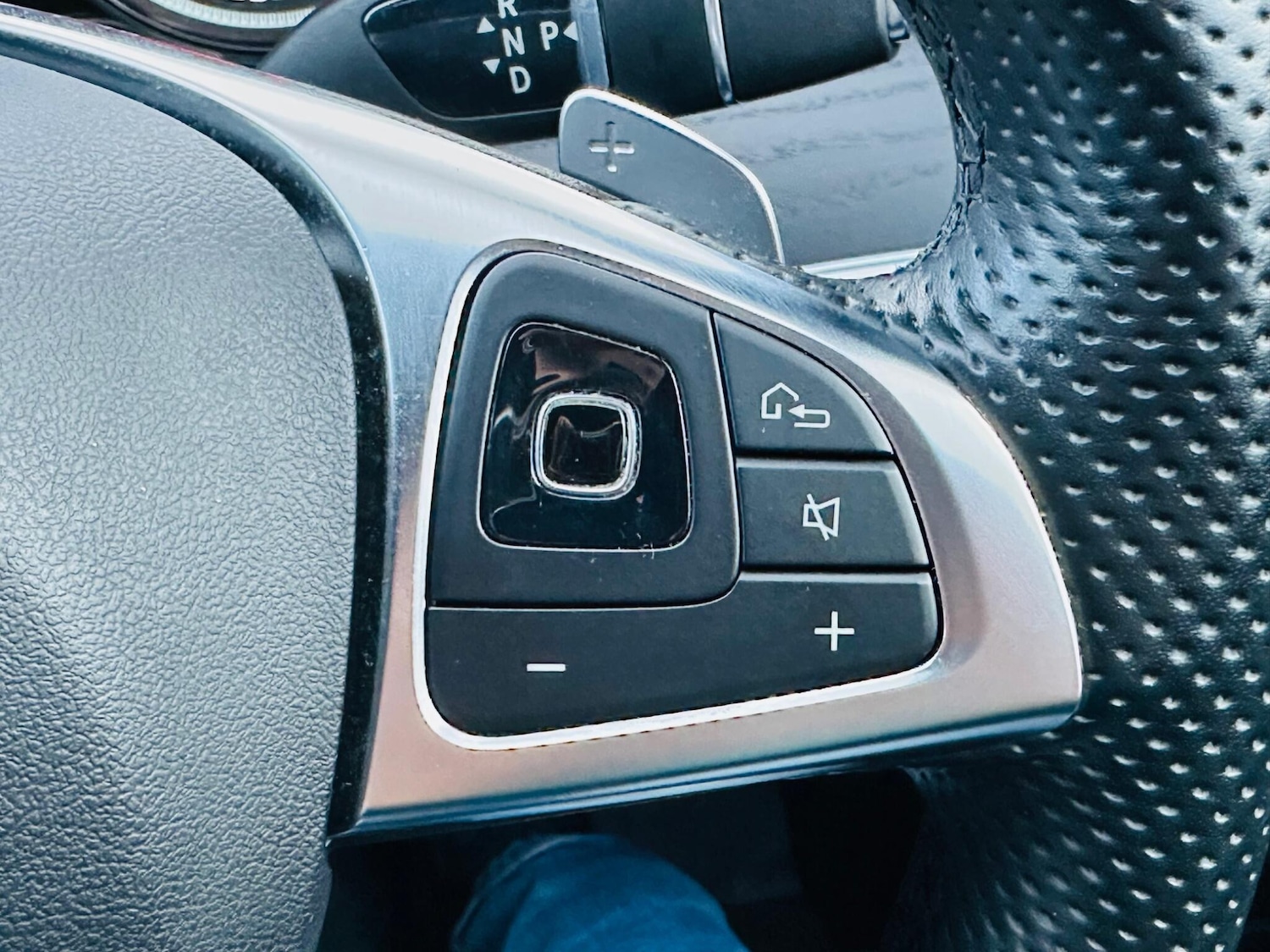 Used Mercedes-Benz E Class 2018 for sale - 77411127: Photo 25