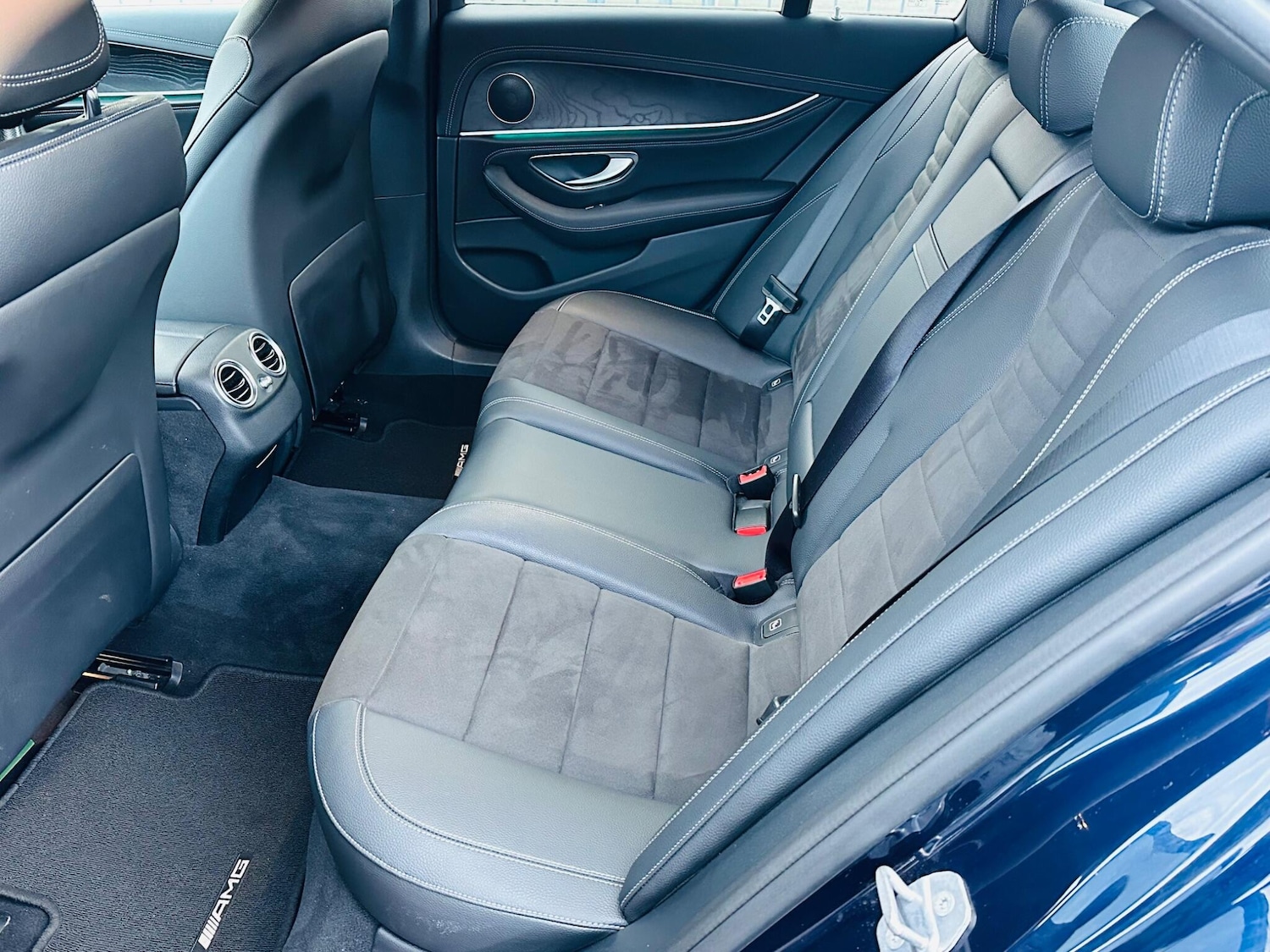 Used Mercedes-Benz E Class 2018 for sale - 77411127: Photo 30