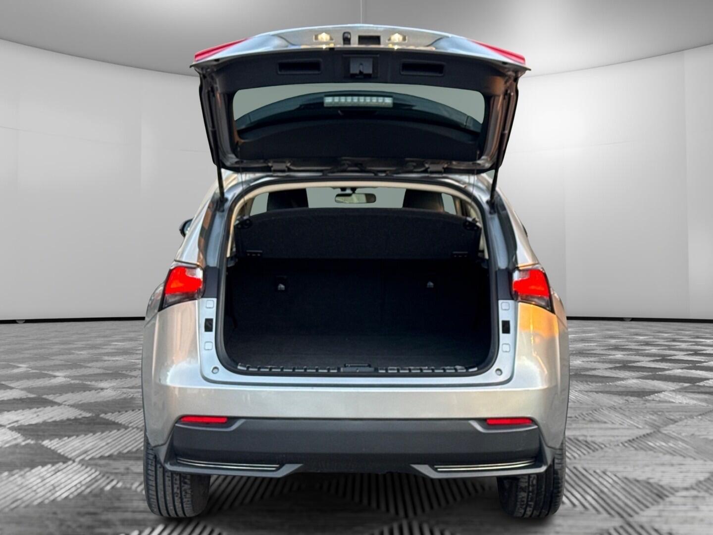 Used Lexus NX 2017 for sale - 77074068: Photo 9