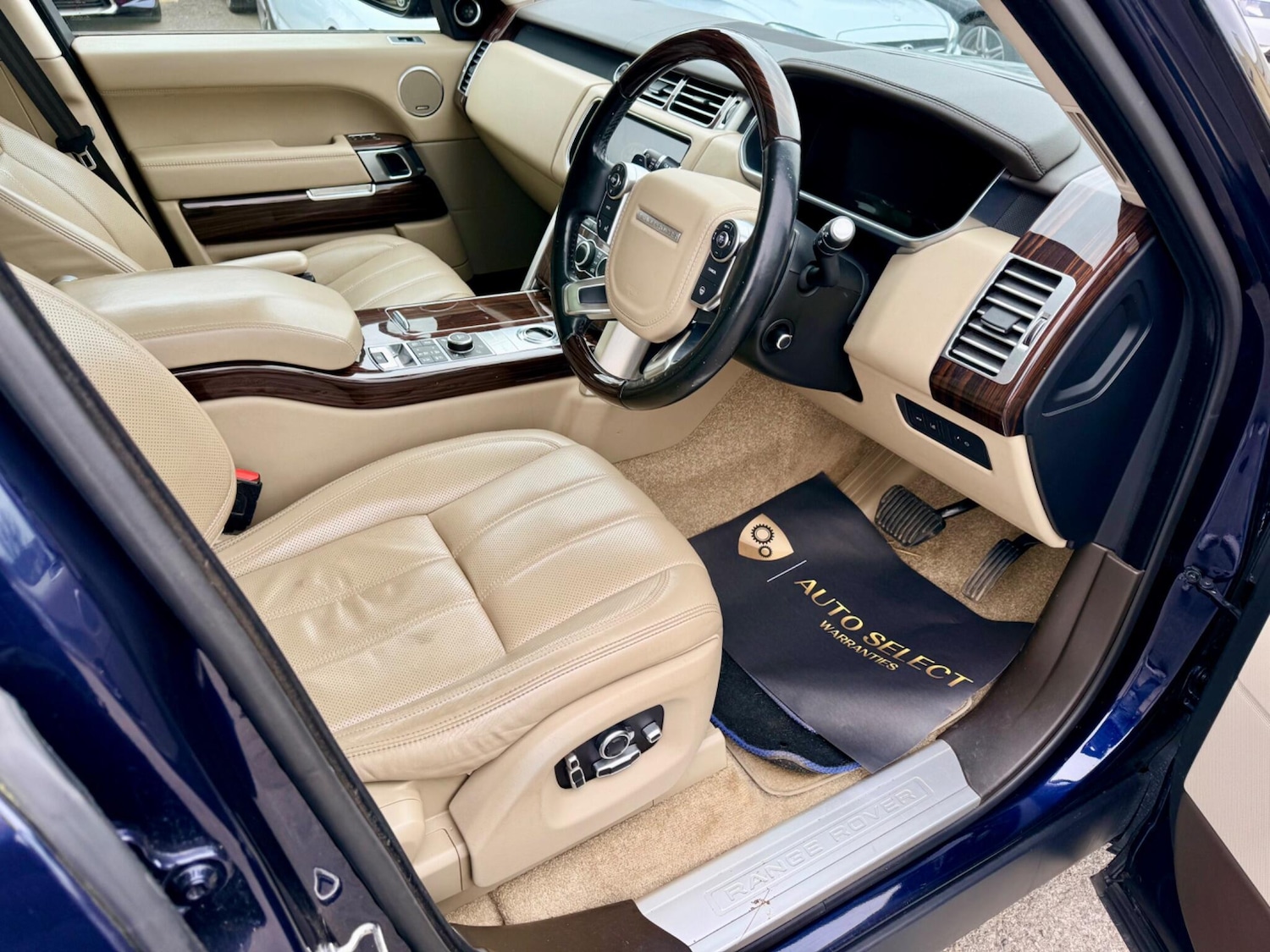 Used Land Rover Range Rover 2017 for sale - 77882783: Photo 13