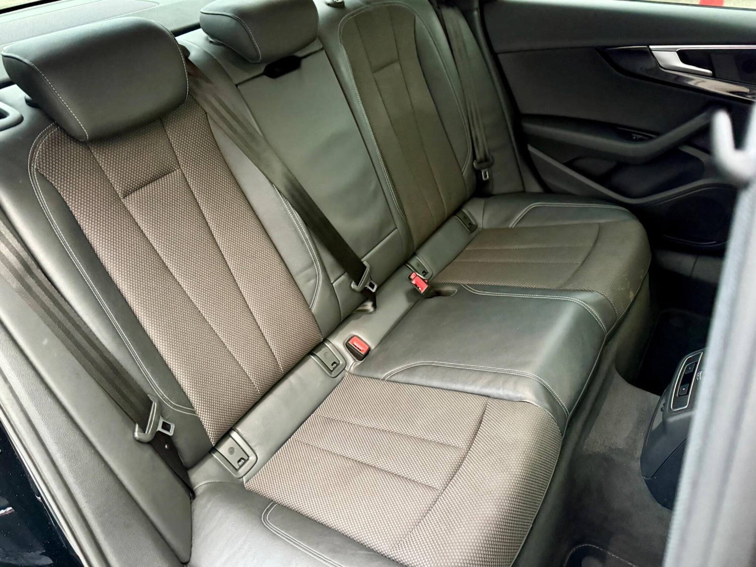 Used Audi A4 2017 for sale - 76689643: Photo 17