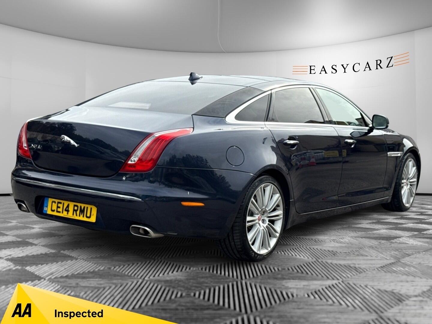 Used Jaguar XJ 2014 for sale - 76020422: Photo 8