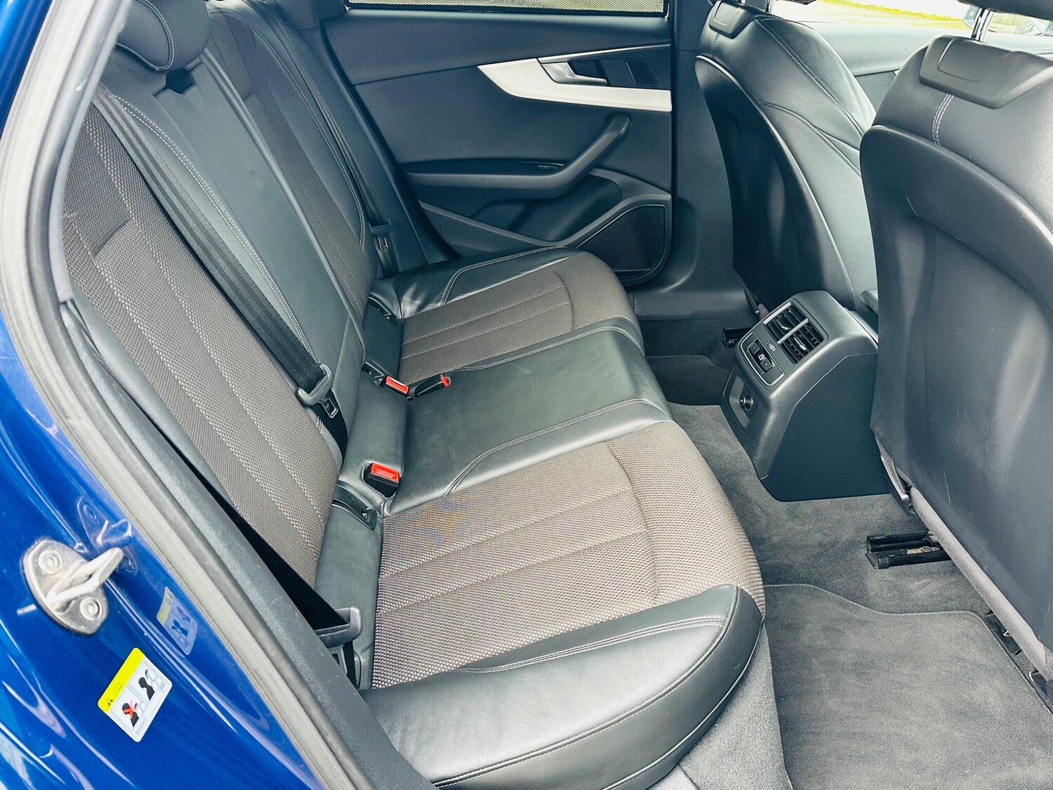 Used Audi A4 for sale - 77484196: Photo 35