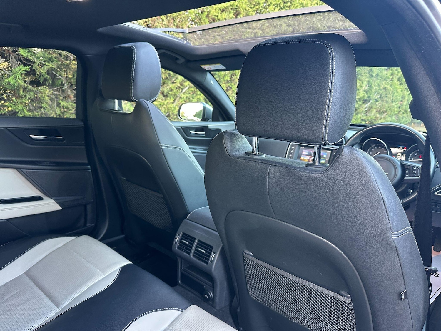 Used Jaguar XE 2016 for sale - 77671758: Photo 10