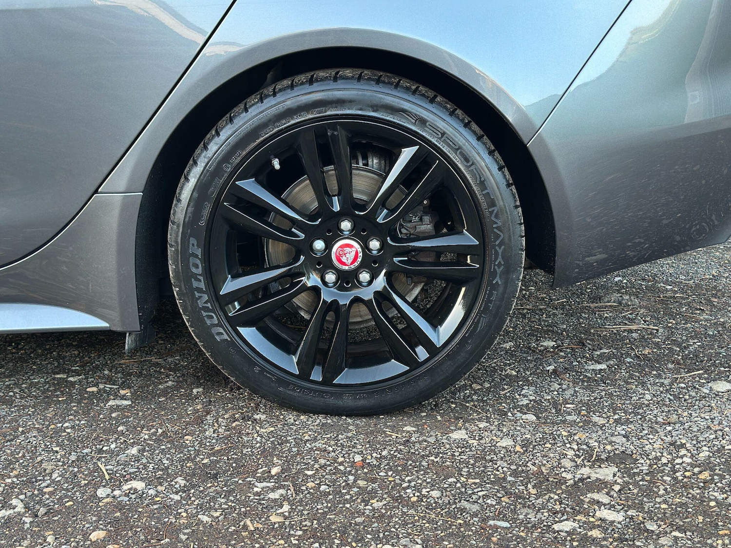 Used Jaguar XE 2016 for sale - 77671758: Photo 24