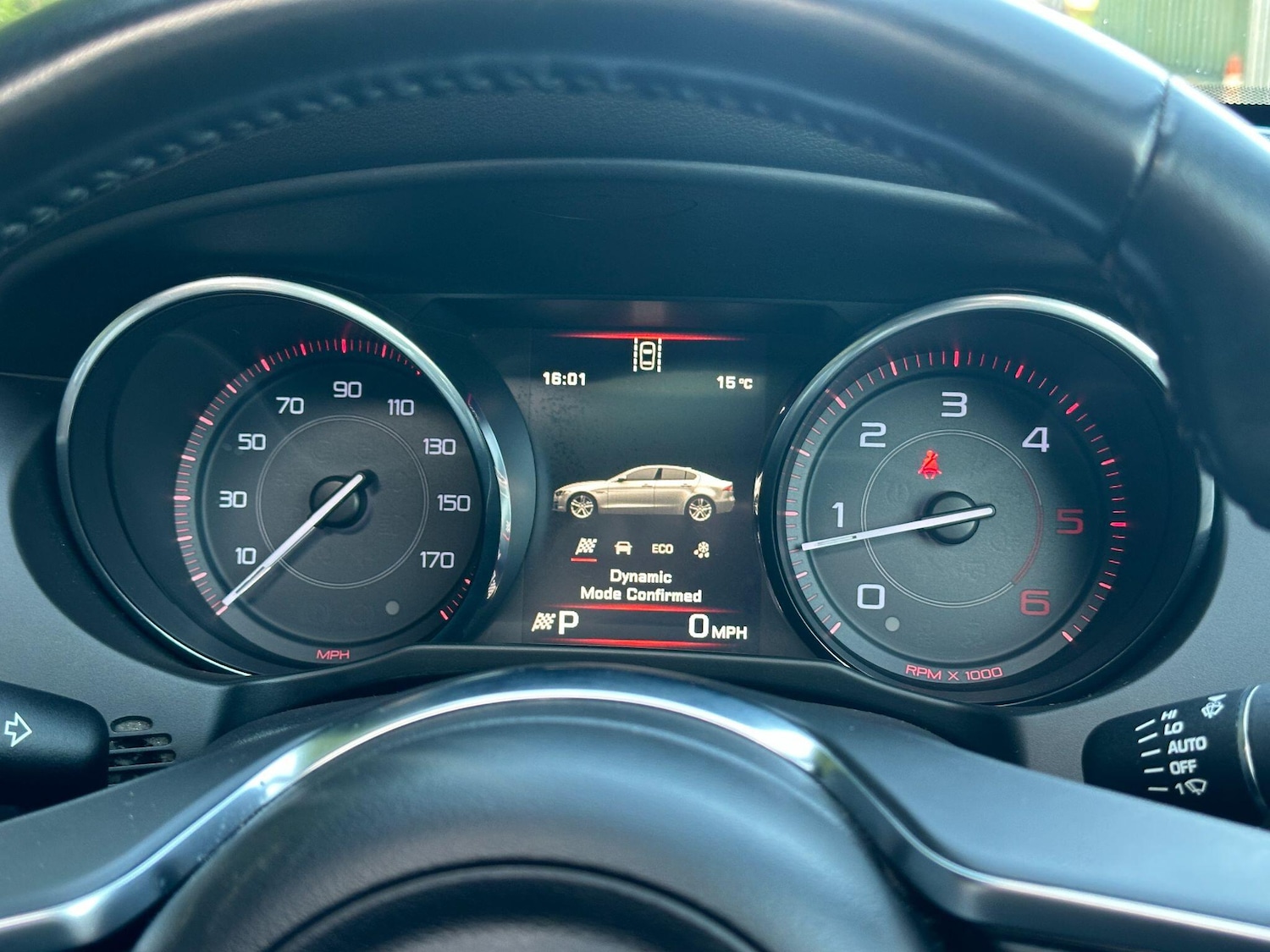 Used Jaguar XE 2016 for sale - 77671758: Photo 32