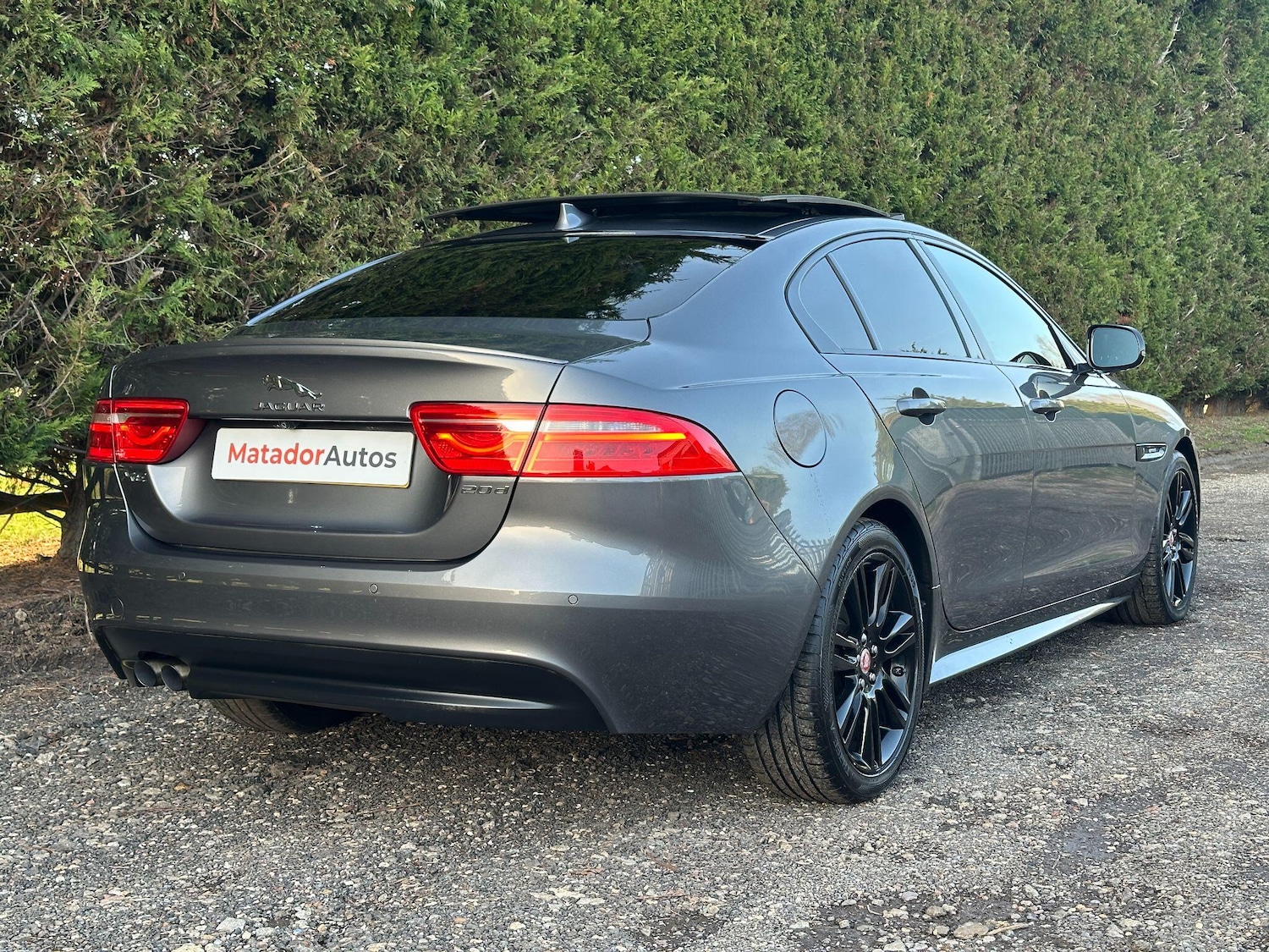 Used Jaguar XE 2016 for sale - 77671758: Photo 8