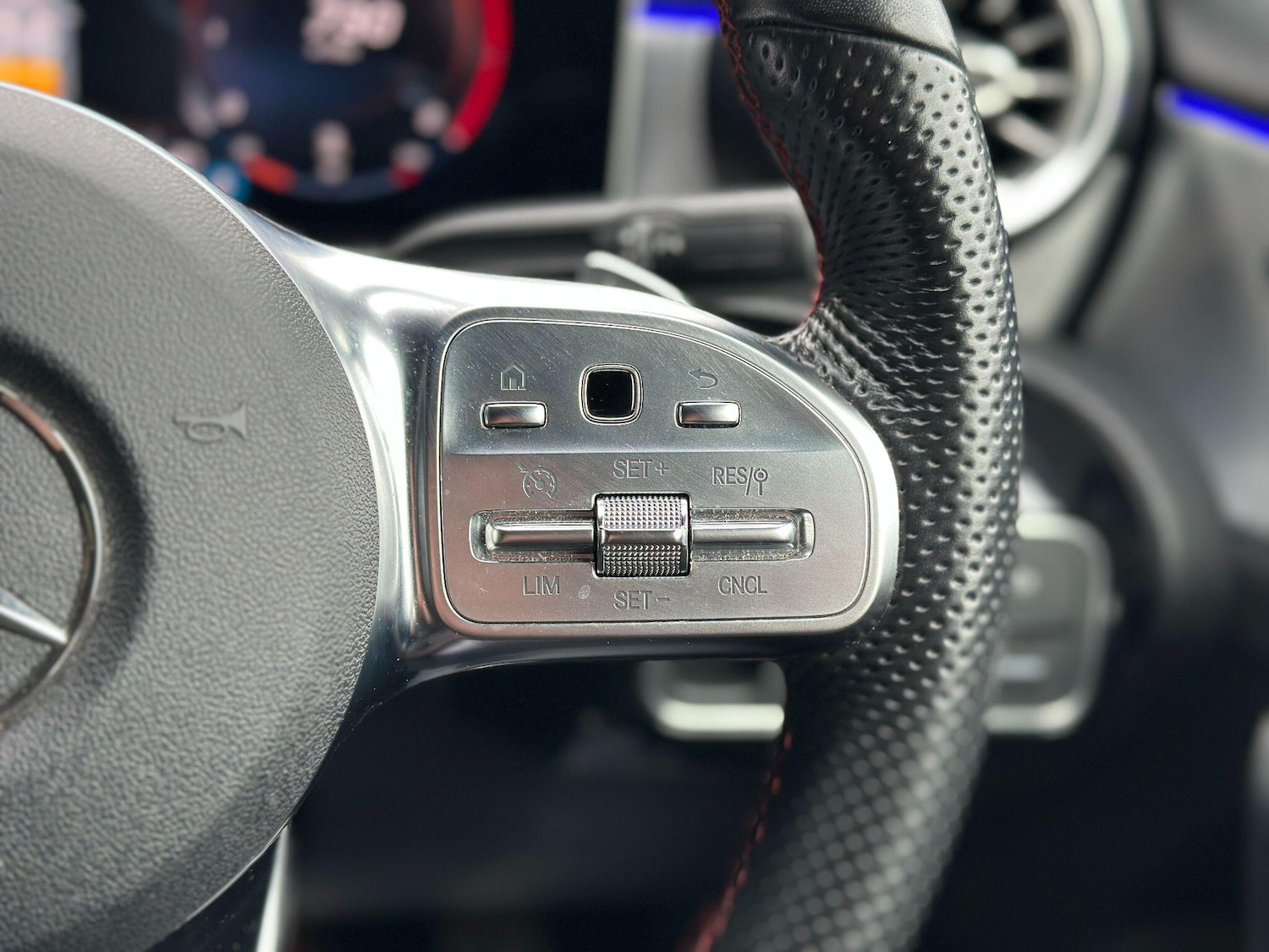 Used Mercedes-Benz A-Class 2019 for sale - 77695960: Photo 13