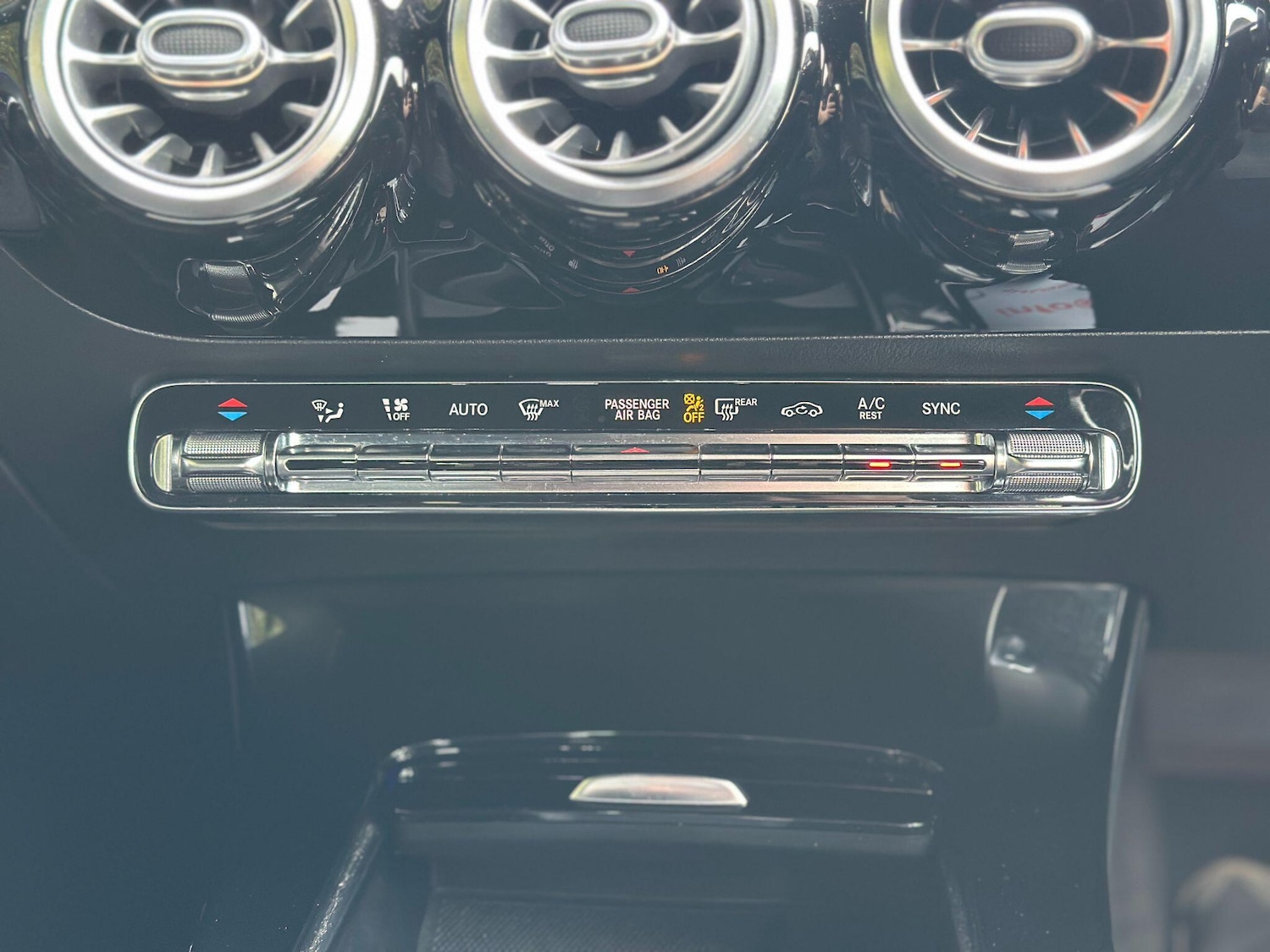 Used Mercedes-Benz A-Class 2019 for sale - 77695960: Photo 43