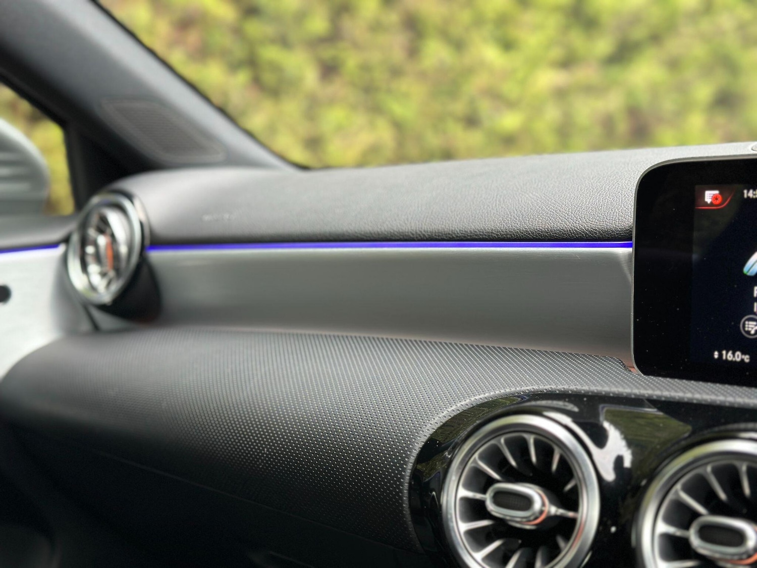 Used Mercedes-Benz A-Class 2019 for sale - 77695960: Photo 9