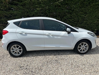 Used Ford Fiesta 2018 for sale - 78969618: Photo