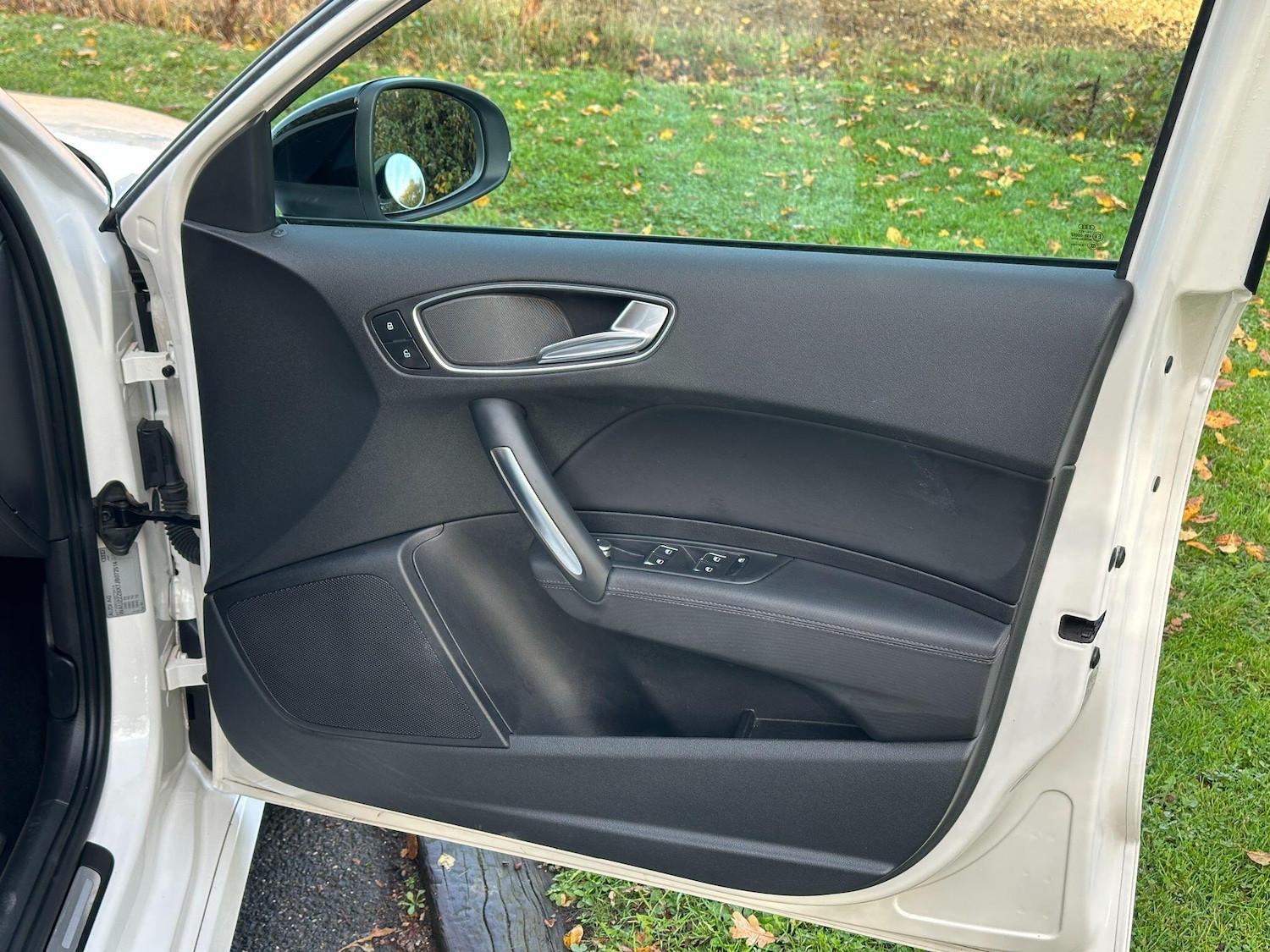 Used Audi A1 2018 for sale - 76550530: Photo 28