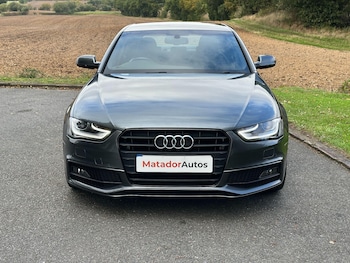 Used Audi A4 2013 for sale - 76330013: Photo