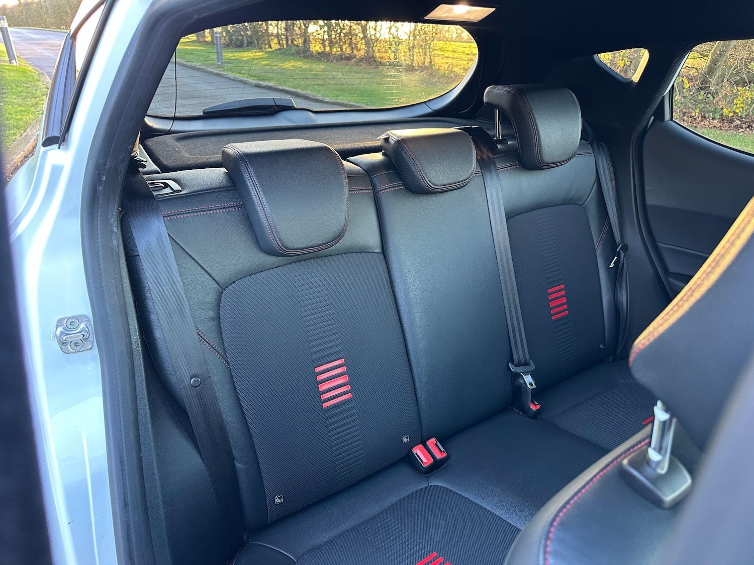 Used Ford Fiesta 2019 for sale - 76913810: Photo 12