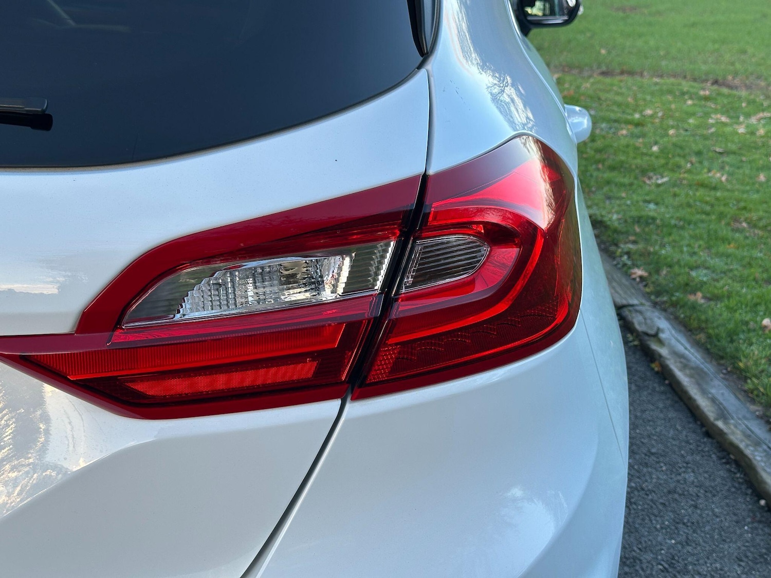 Used Ford Fiesta 2019 for sale - 76913810: Photo 34