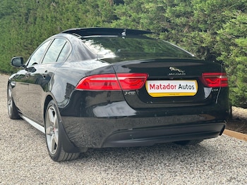 Used Jaguar XE 2015 for sale - 79304310: Photo