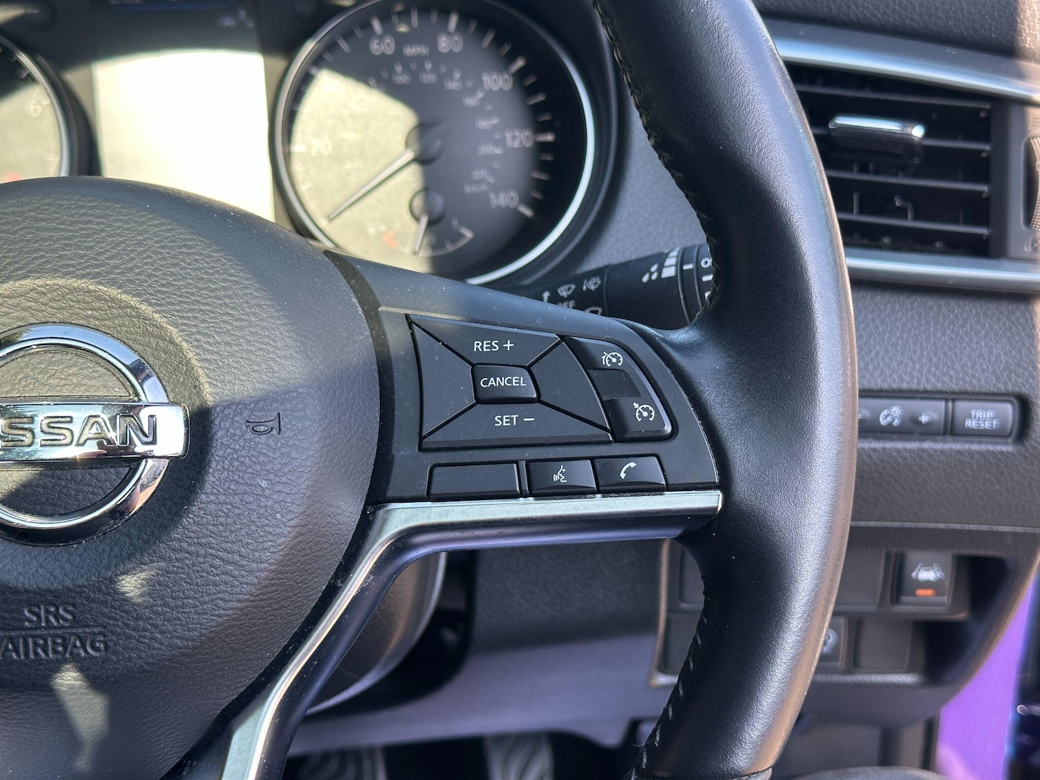 Used Nissan Qashqai for sale - 77957358: Photo 32