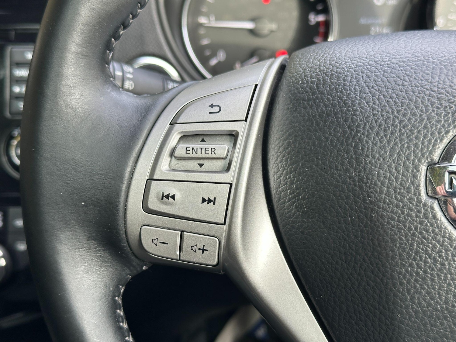 Used Nissan Qashqai for sale - 77267660: Photo 14