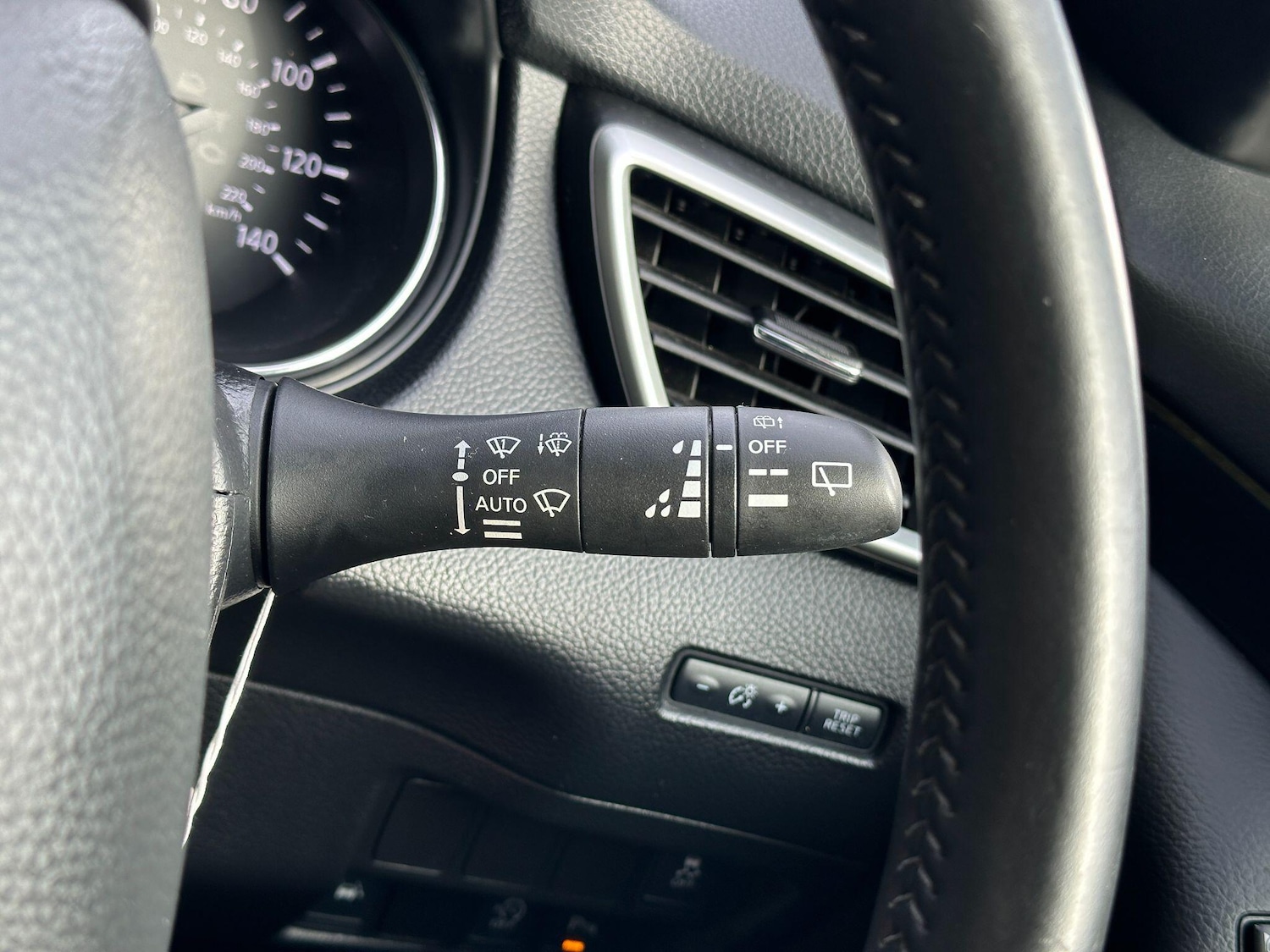 Used Nissan Qashqai for sale - 77267660: Photo 17