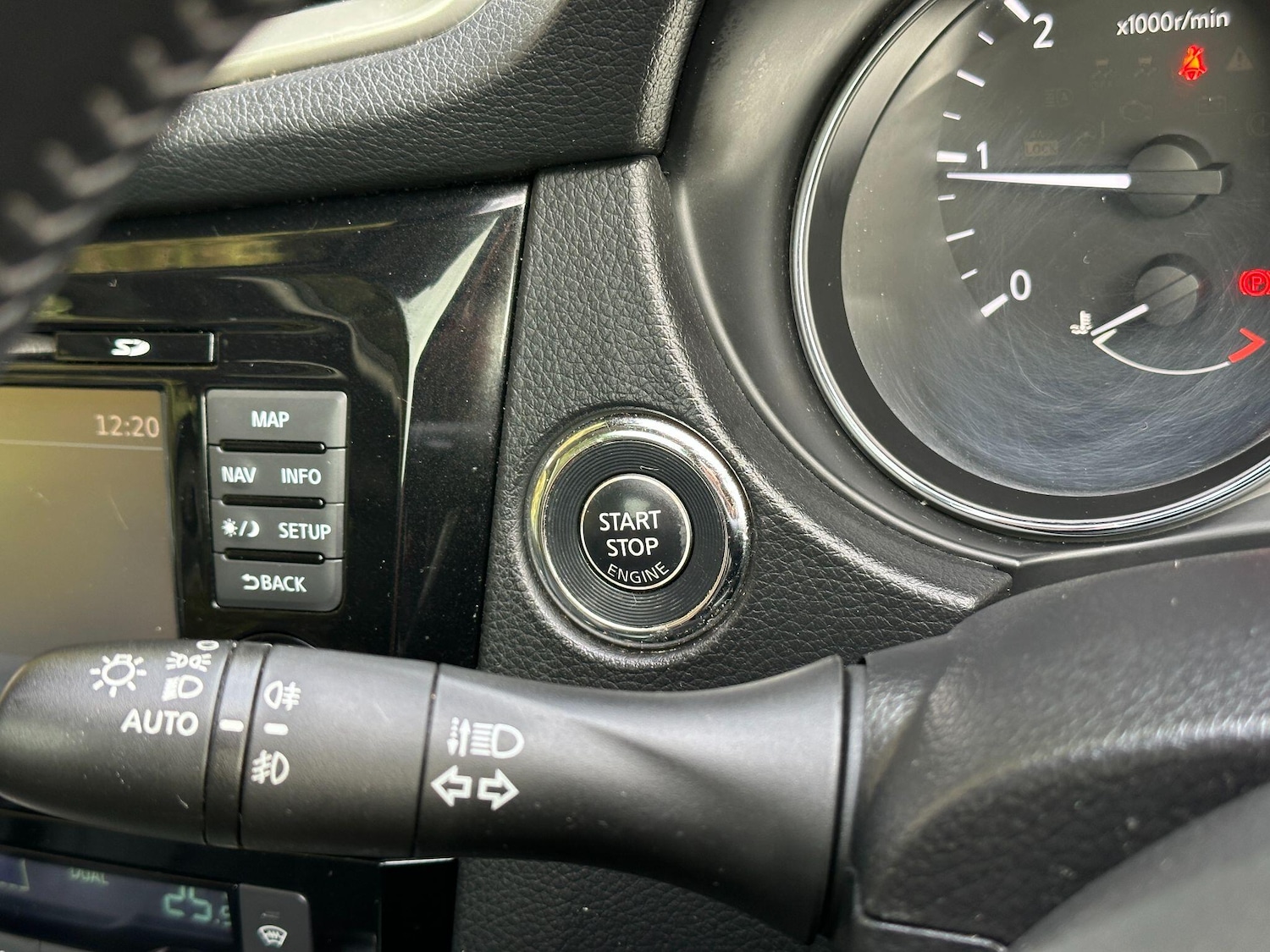 Used Nissan Qashqai for sale - 77267660: Photo 18