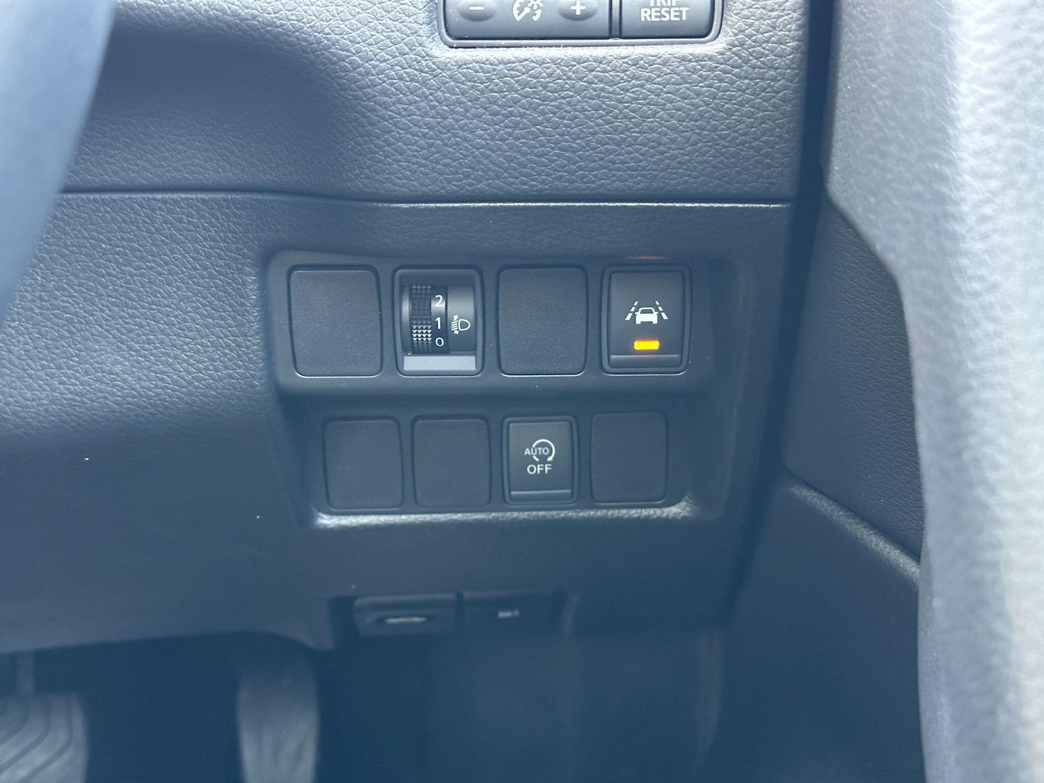 Used Nissan Qashqai 2018 for sale - 76573428: Photo 18