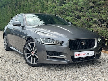 Used Jaguar XE 2018 for sale - 78969405: Photo