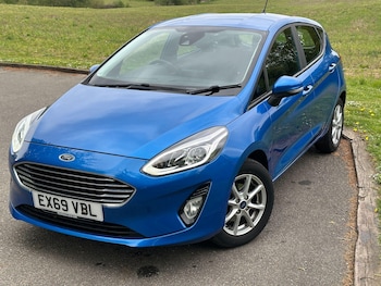Used Ford Fiesta 2019 for sale - 76330003: Photo