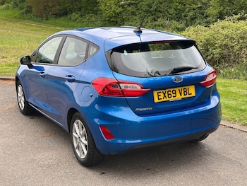 Used Ford Fiesta 2019 for sale - 76330003: Photo