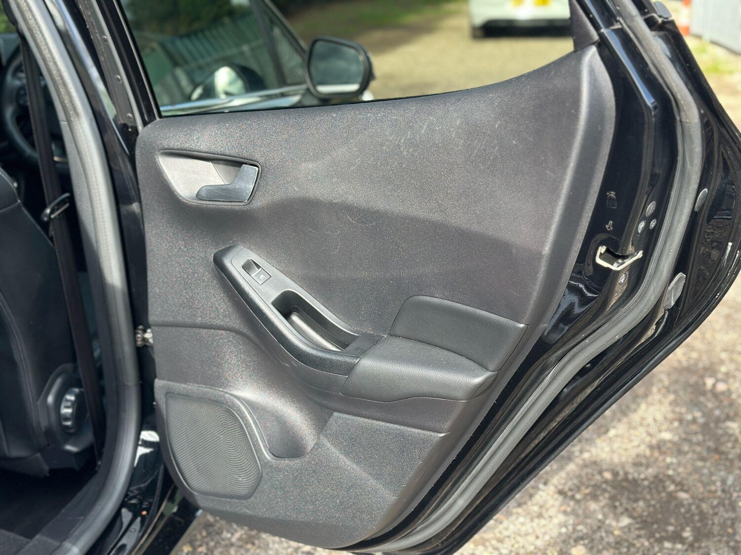 Used Ford Fiesta for sale - 77823769: Photo 20