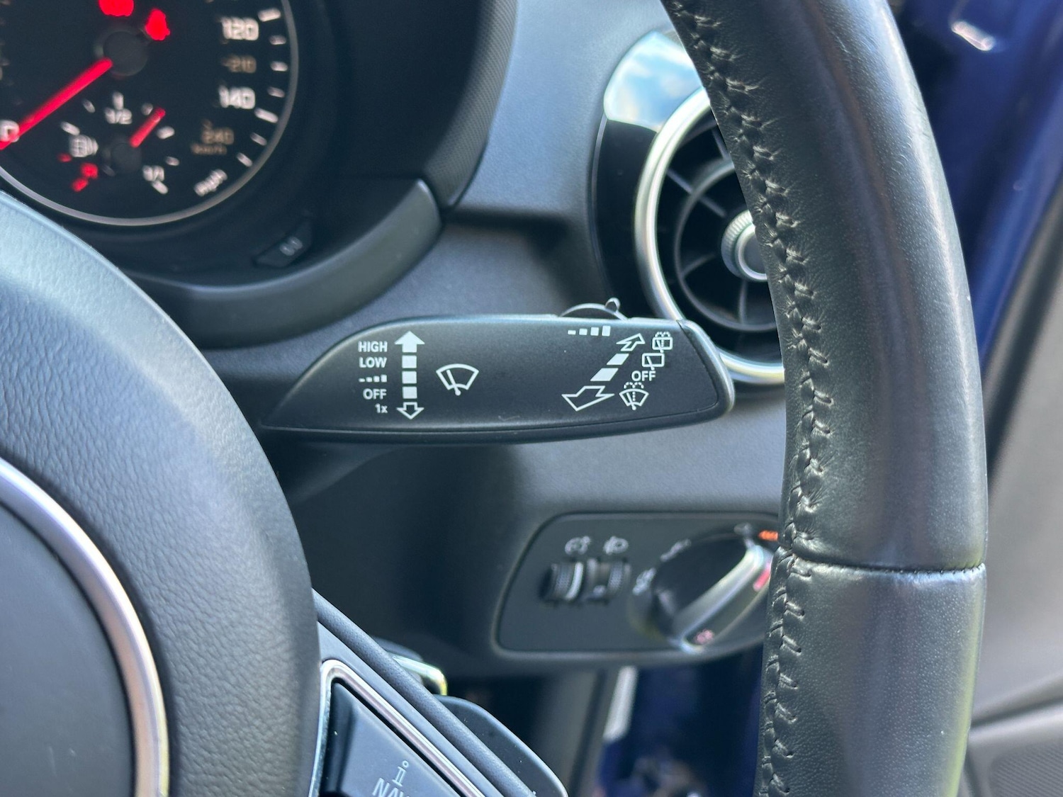 Used Audi A1 2014 for sale - 77279962: Photo 17