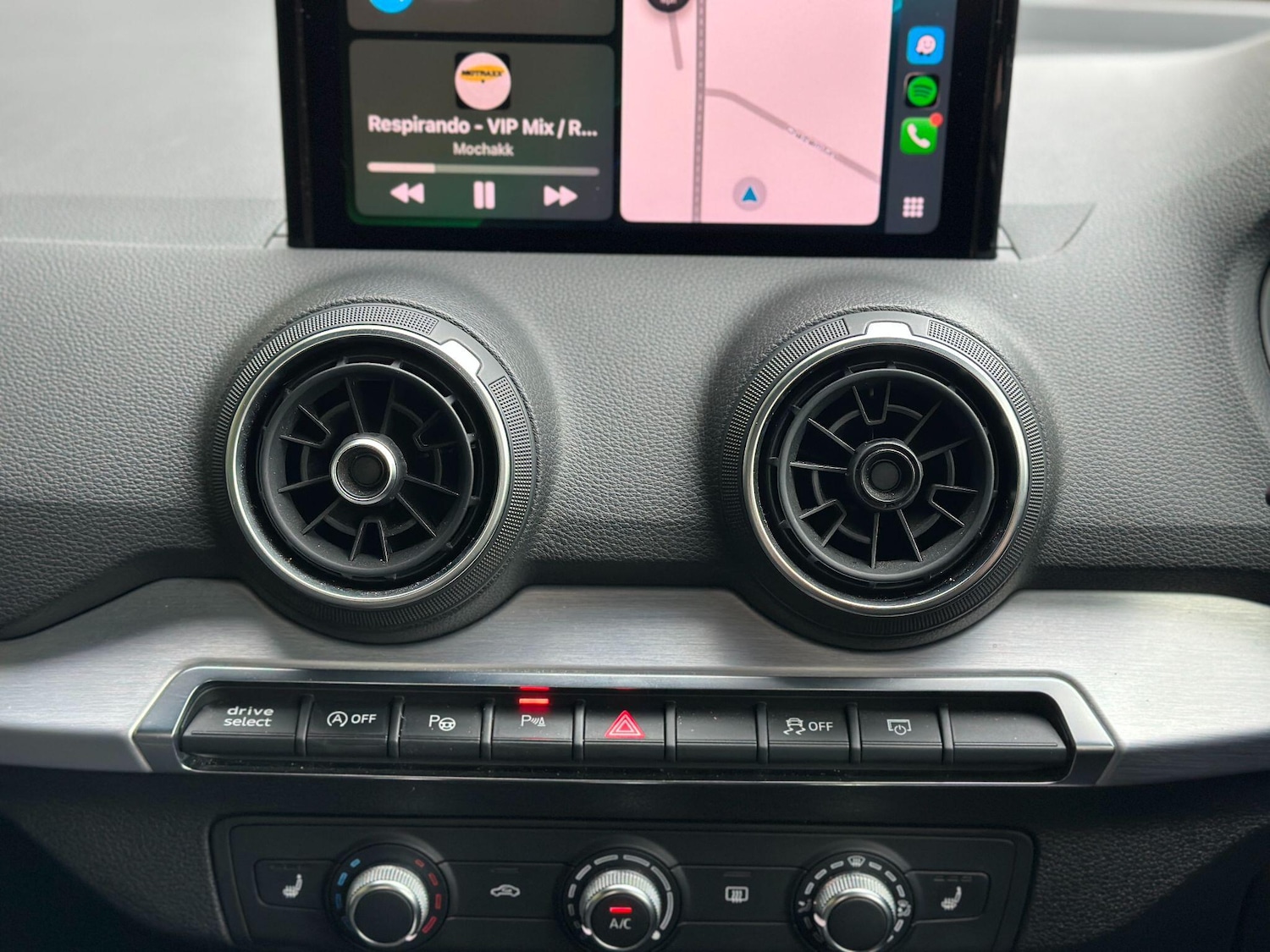 Used Audi Q2 for sale - 77683053: Photo 31