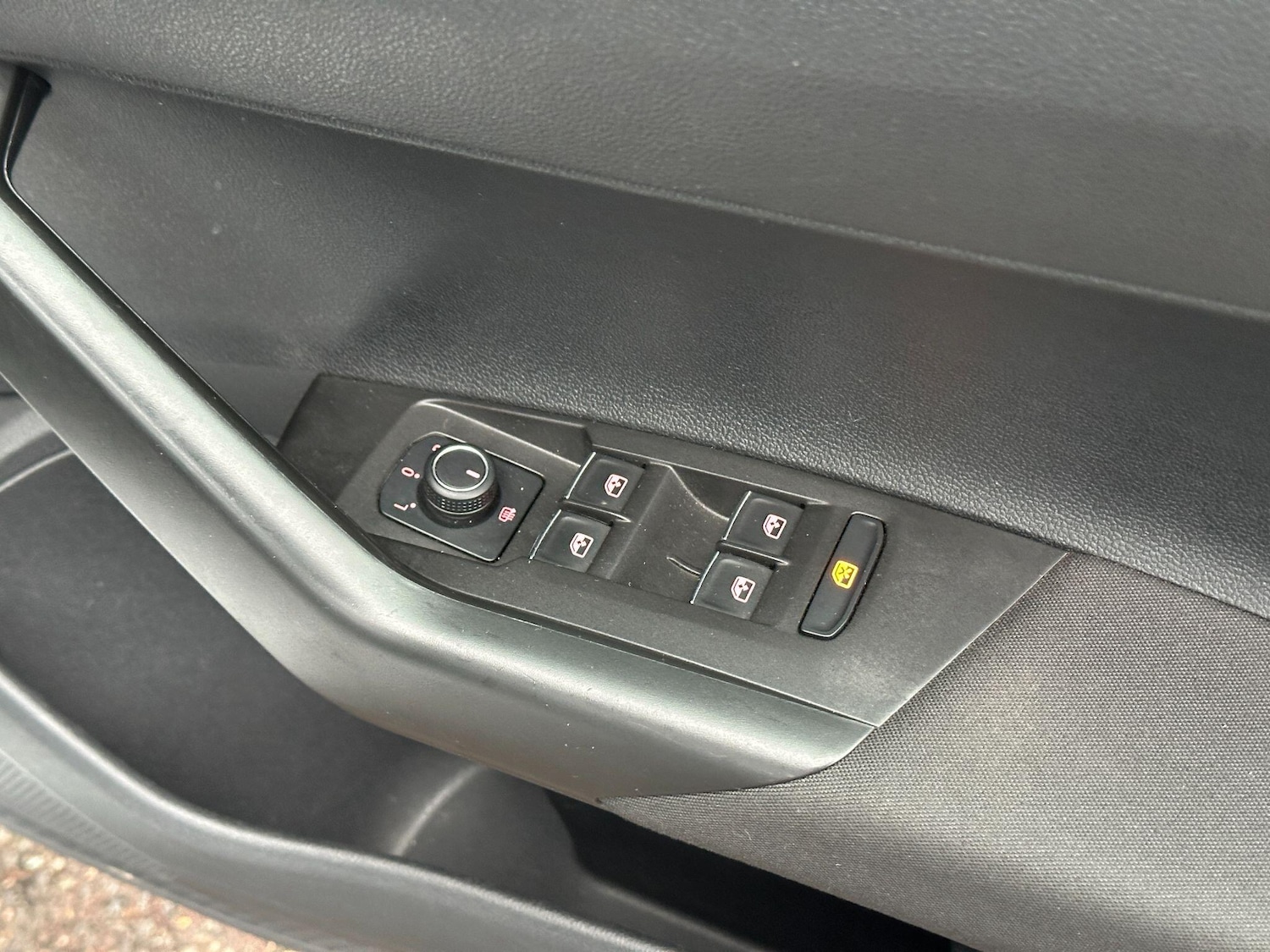 Used Volkswagen Polo 2018 for sale - 77376608: Photo 15