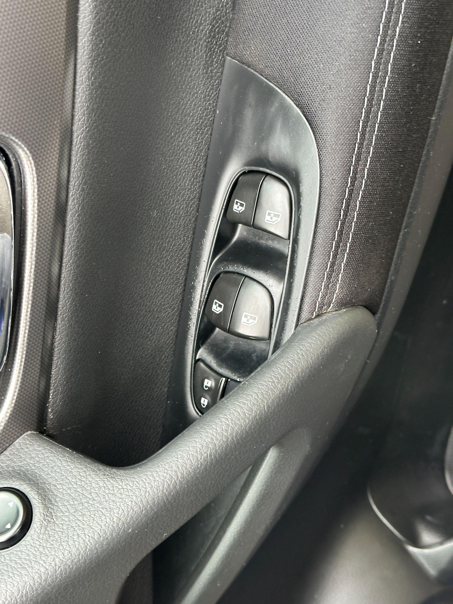 Used Nissan Qashqai 2017 for sale - 76499497: Photo 24