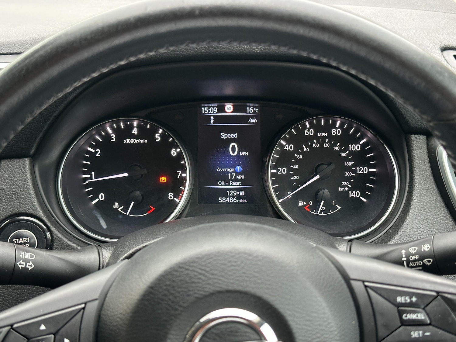 Used Nissan Qashqai 2017 for sale - 76499497: Photo 33