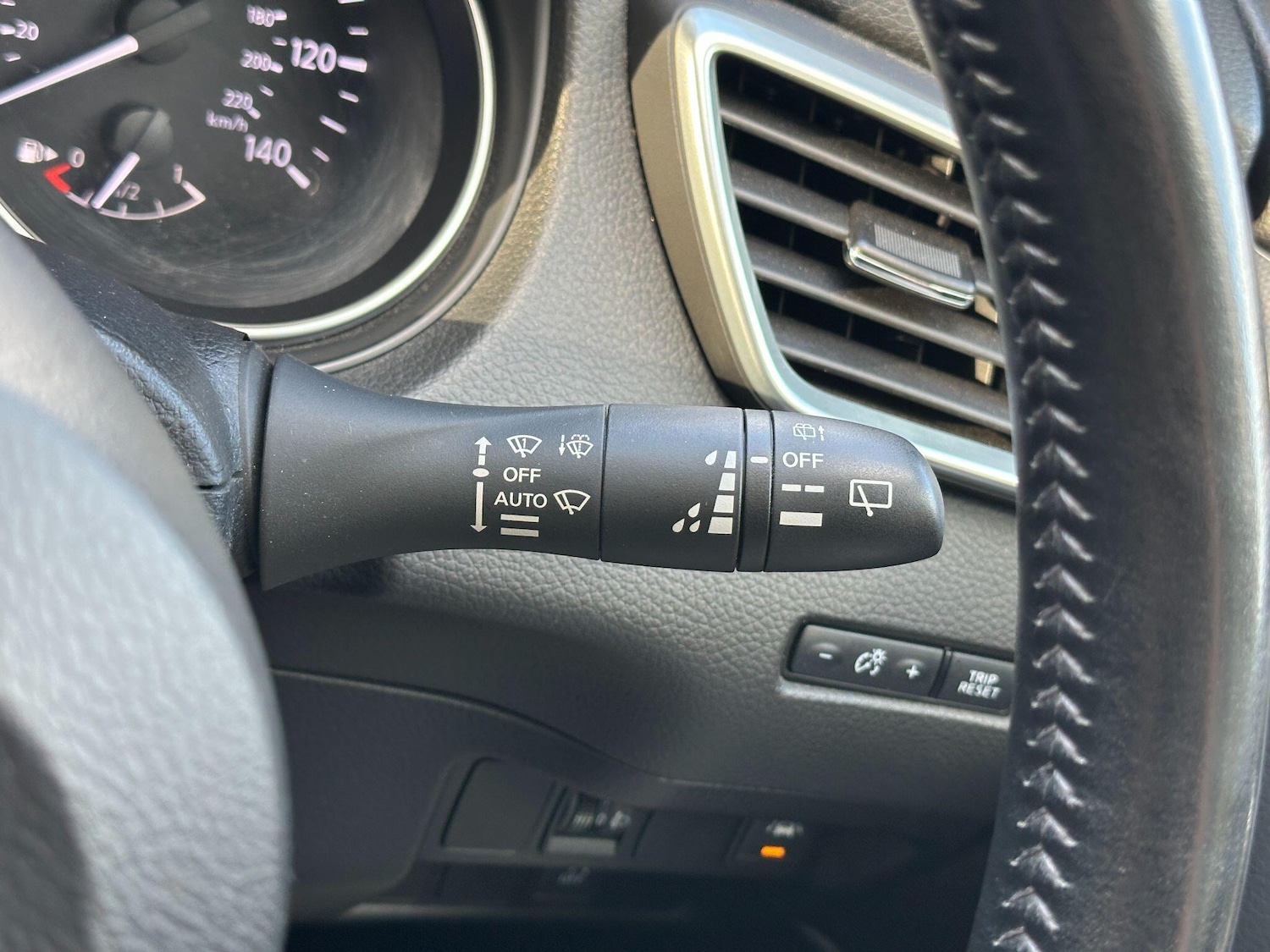 Used Nissan Qashqai 2018 for sale - 76742781: Photo 17