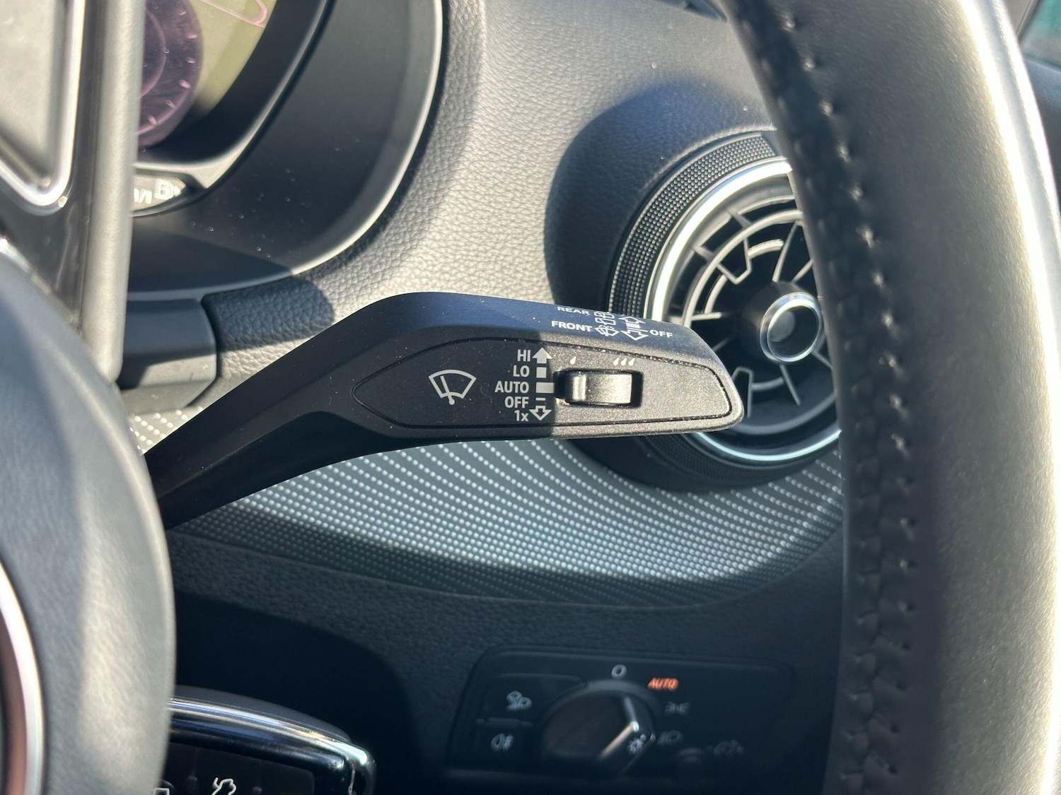 Used Audi Q2 for sale - 77266631: Photo 48