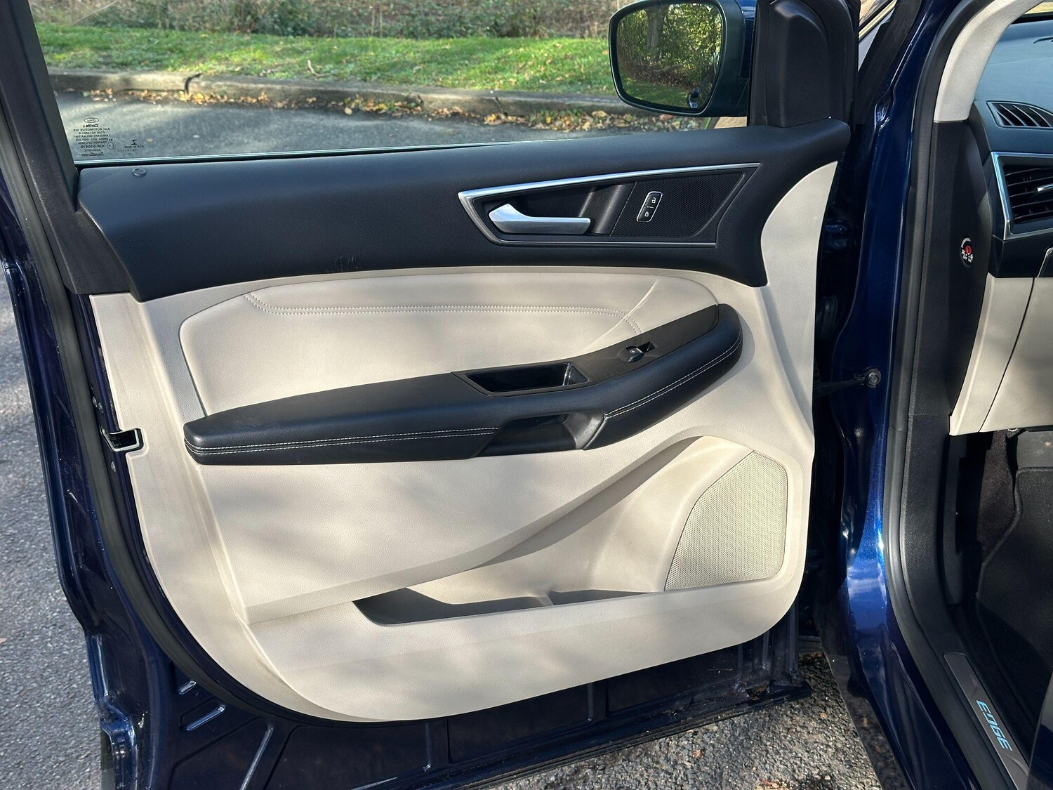 Used Ford Edge 2016 for sale - 76359905: Photo 27