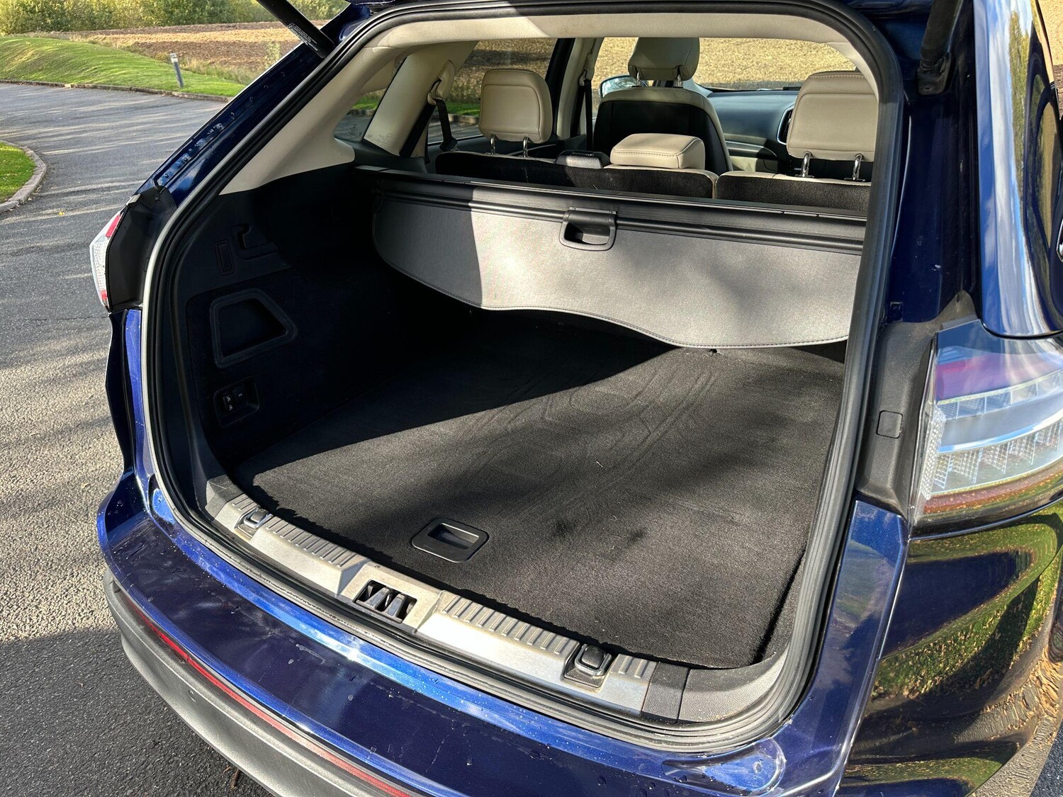 Used Ford Edge 2016 for sale - 76359905: Photo 40