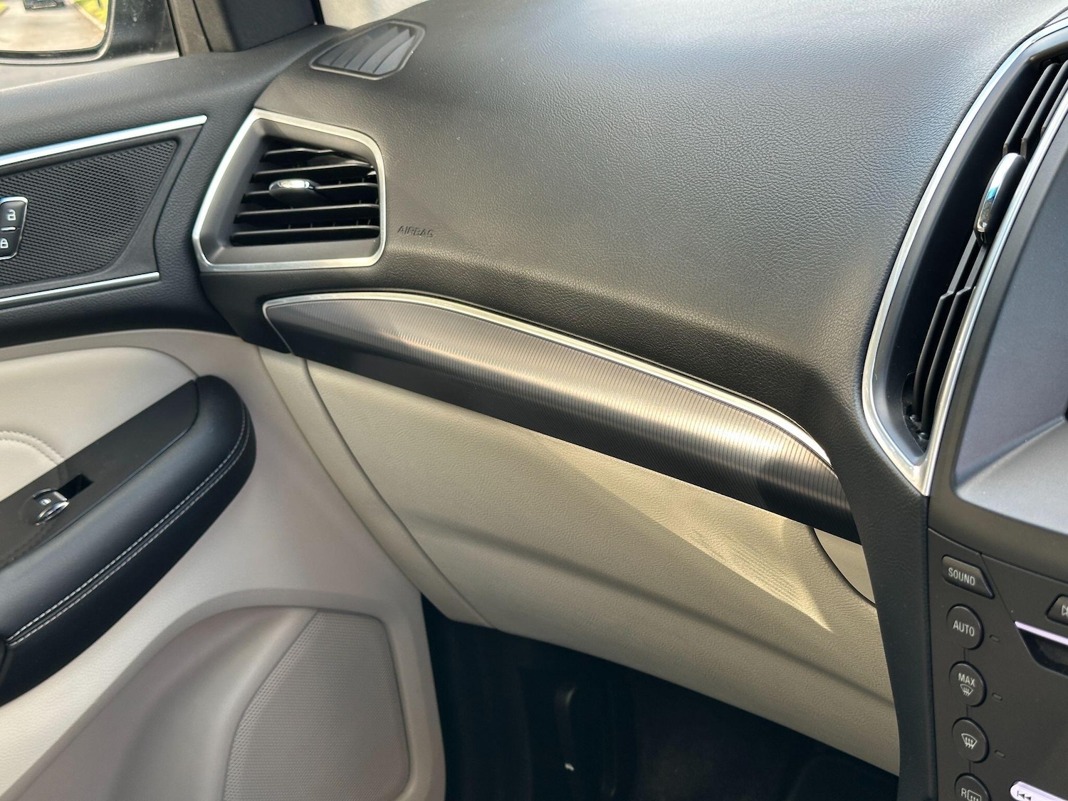 Used Ford Edge 2016 for sale - 76359905: Photo 57