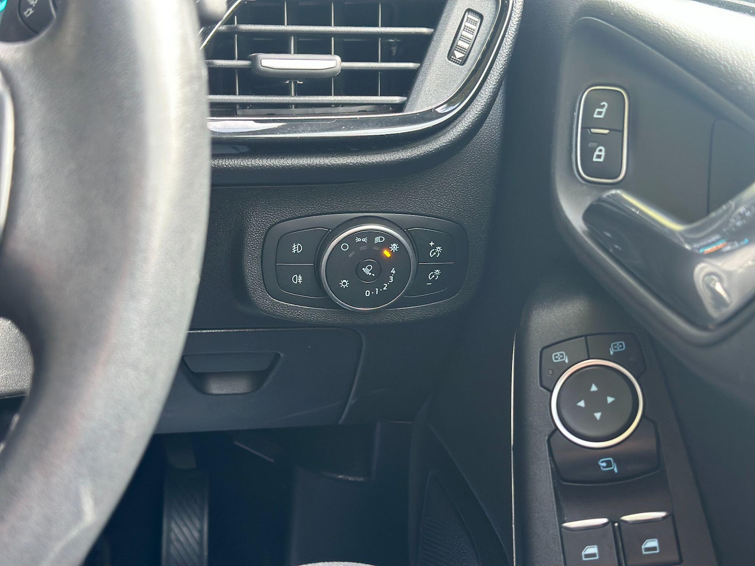 Used Ford Fiesta for sale - 78115625: Photo 17