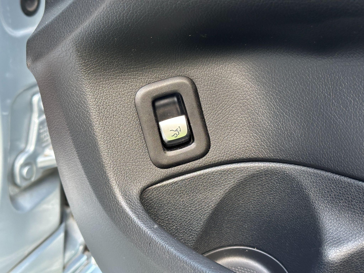 Used Mercedes-Benz C Class 2017 for sale - 77131122: Photo 19