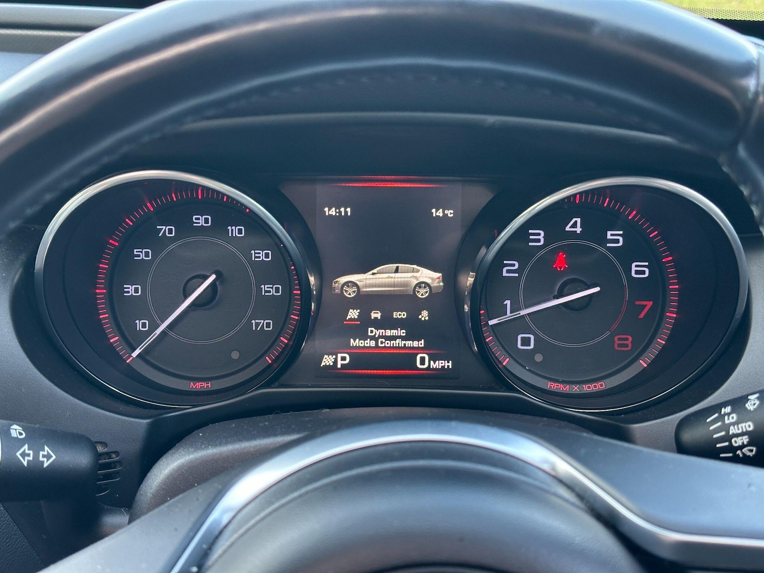 Used Jaguar XE 2016 for sale - 76572495: Photo 38