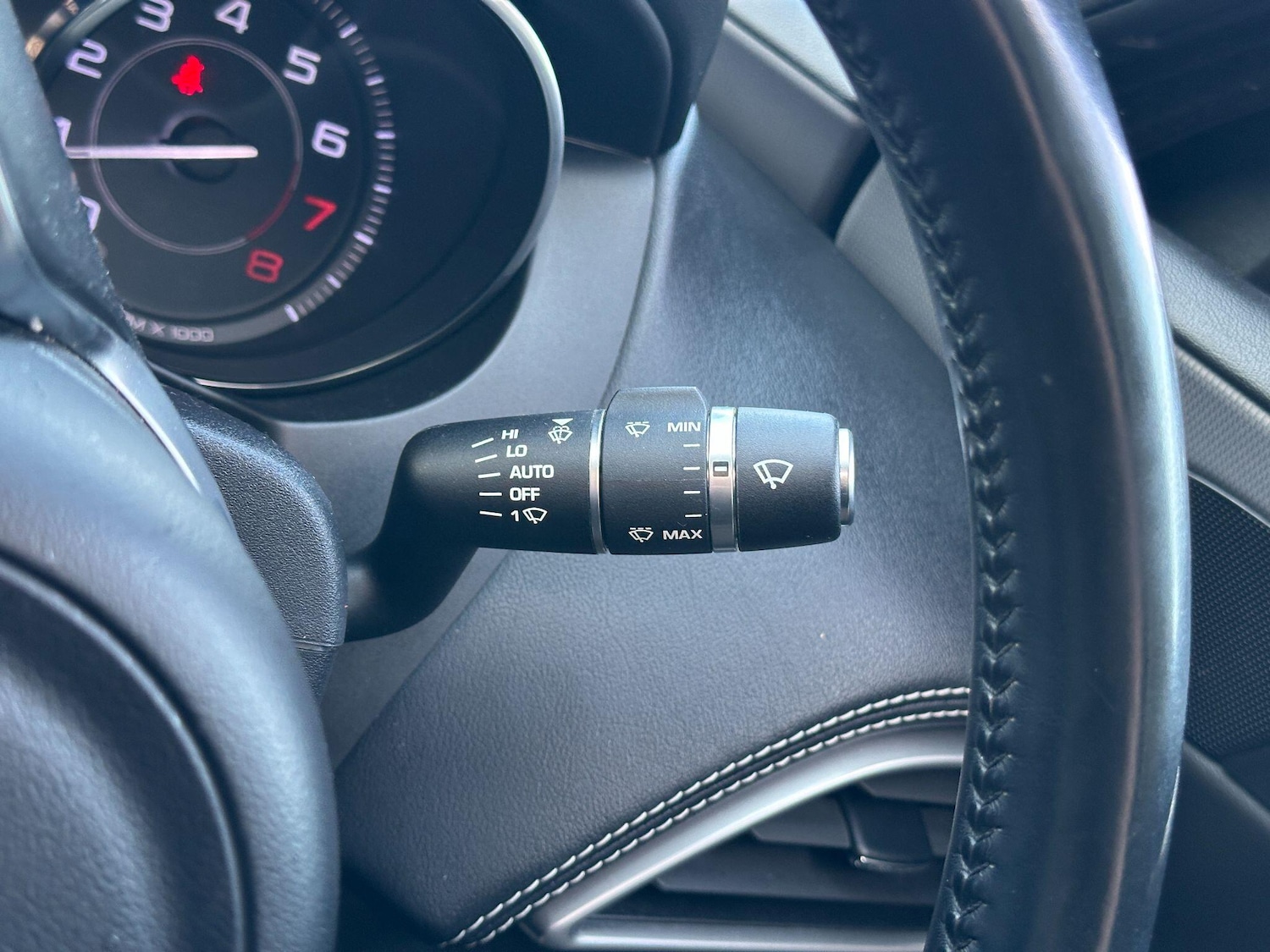 Used Jaguar XE 2016 for sale - 76572495: Photo 60