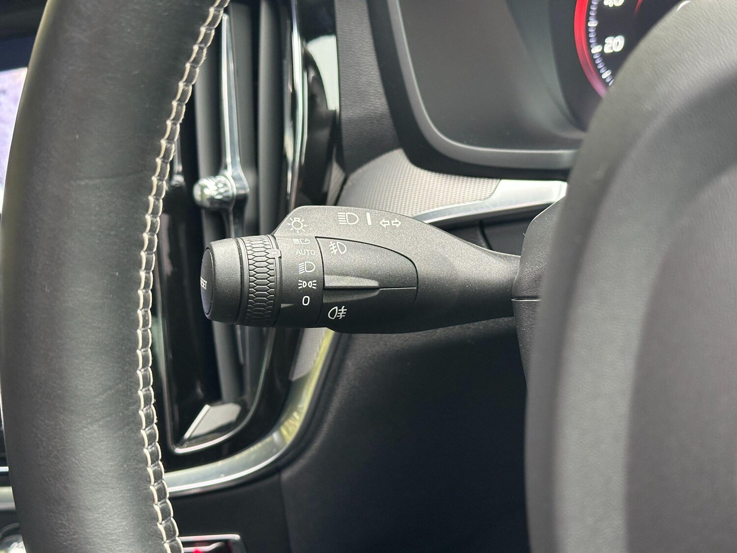 Used Volvo S60 2019 for sale - 77523802: Photo 24