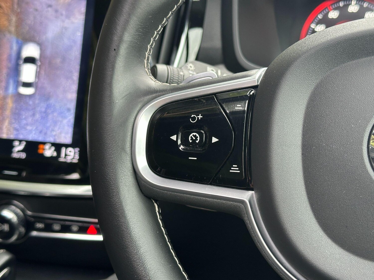 Used Volvo S60 2019 for sale - 77523802: Photo 28