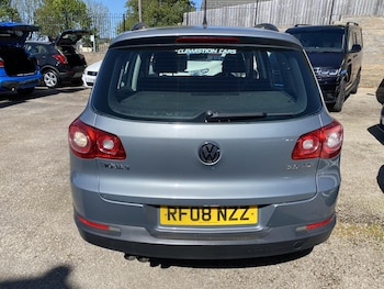 Used Volkswagen Tiguan 2008 for sale - 79375328: Photo